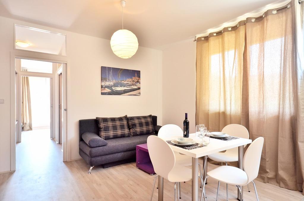 Bretia Apartments Sutivan Quarto foto
